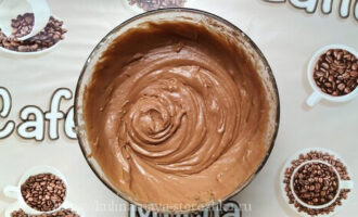 тесто для шоколадного кекса с какао готово фото