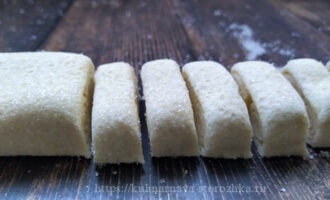 Печенье Ушки из слоеного теста с сахаром: пошаговый рецепт