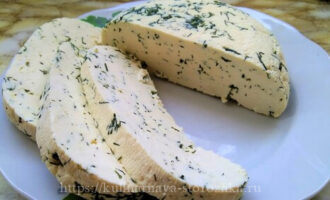 вкусный адыгейский сыр с зеленью фото