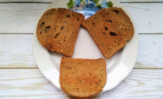 хлеб подсушенный для тостов фото