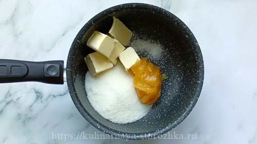 масло мед сахарный песок для коржей фото